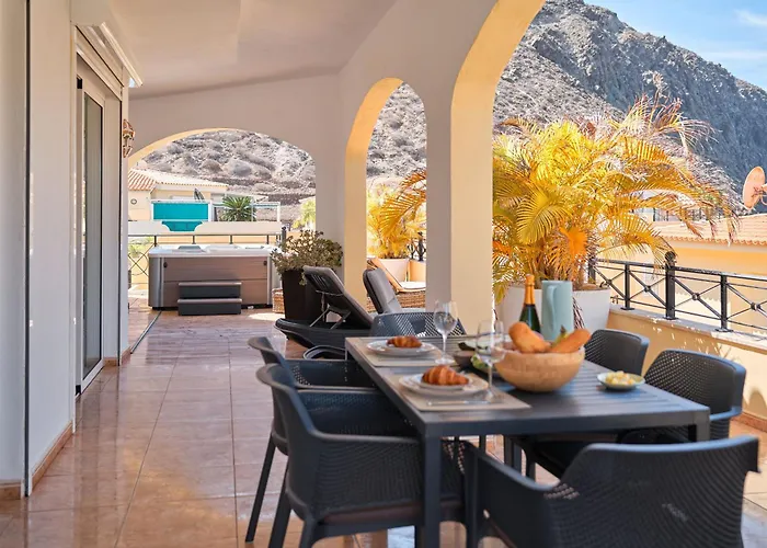 Ocean View Luxury * Los Cristianos (Tenerife)